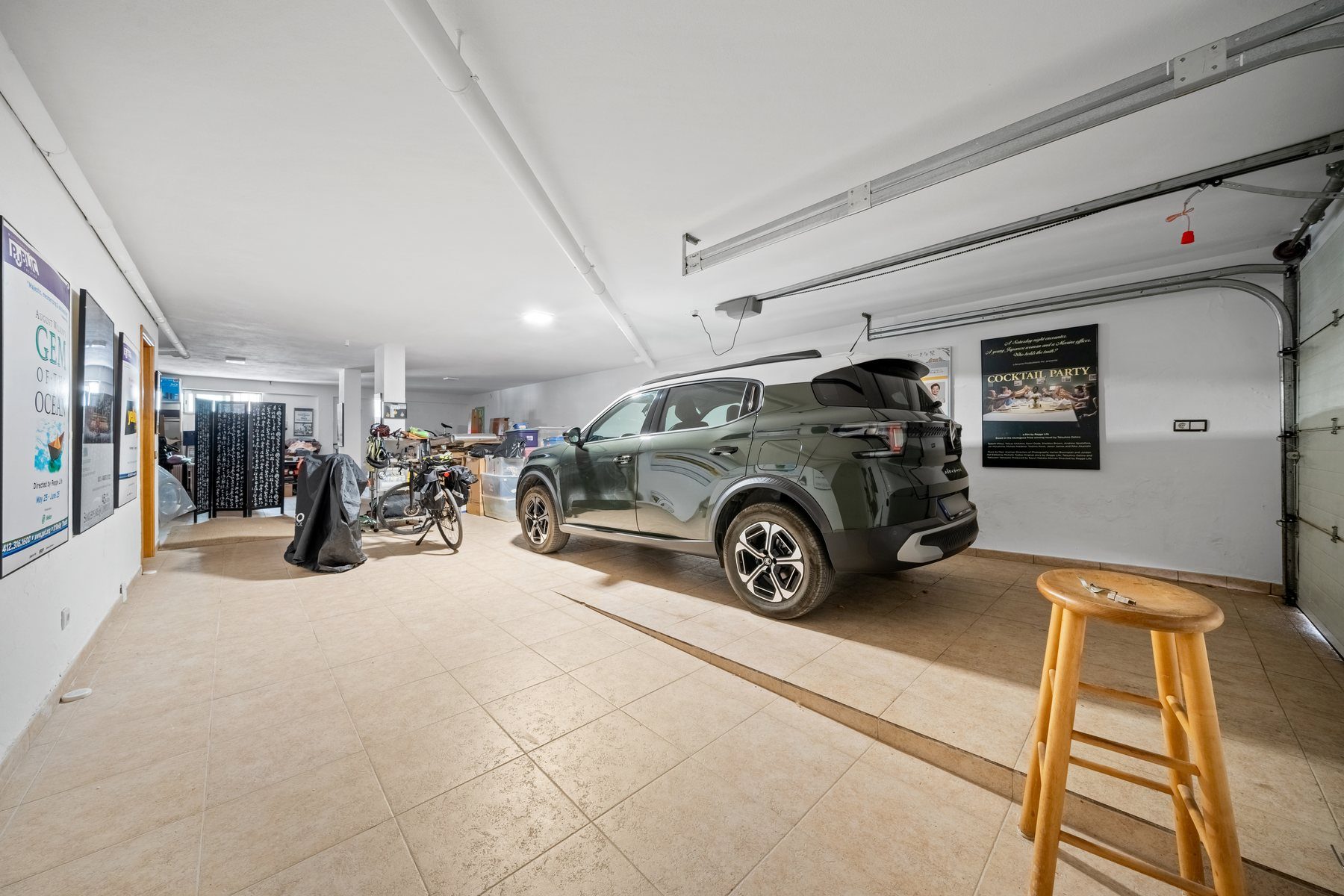 Tavira townhouse — double garage at street level