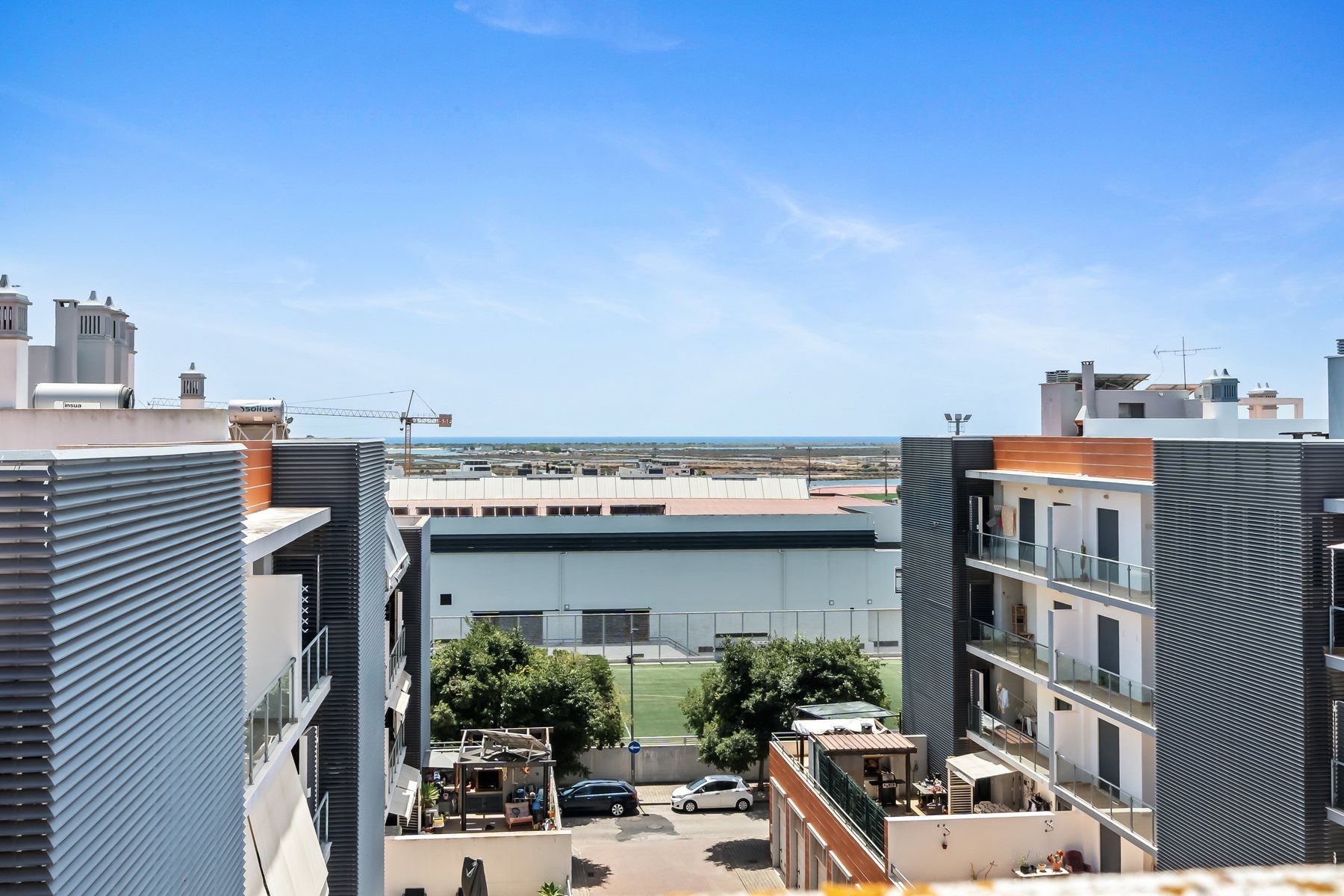 Colinas da Boavista, Tavira — open view over the town's rooftops from the terrace